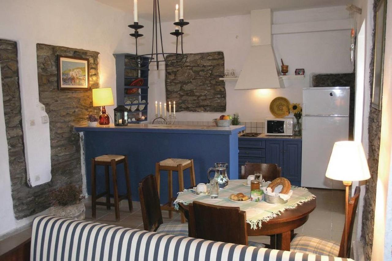 "Aura" Apt In Stone Tower 1690 • Andros Aidonia  Exterior foto